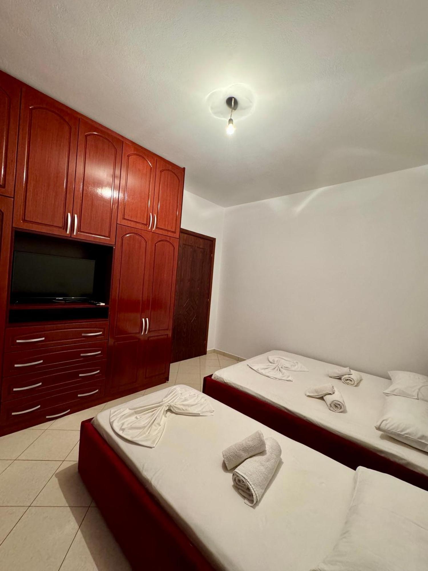 Melita Apartments Ksamil Bagian luar foto
