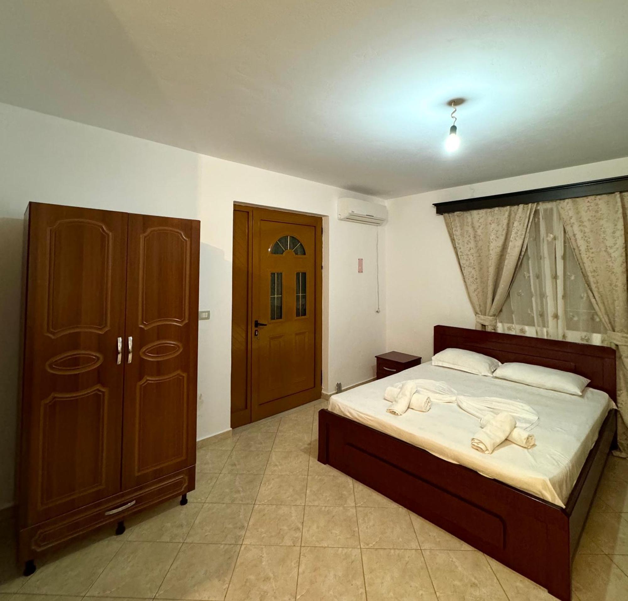 Melita Apartments Ksamil Bagian luar foto