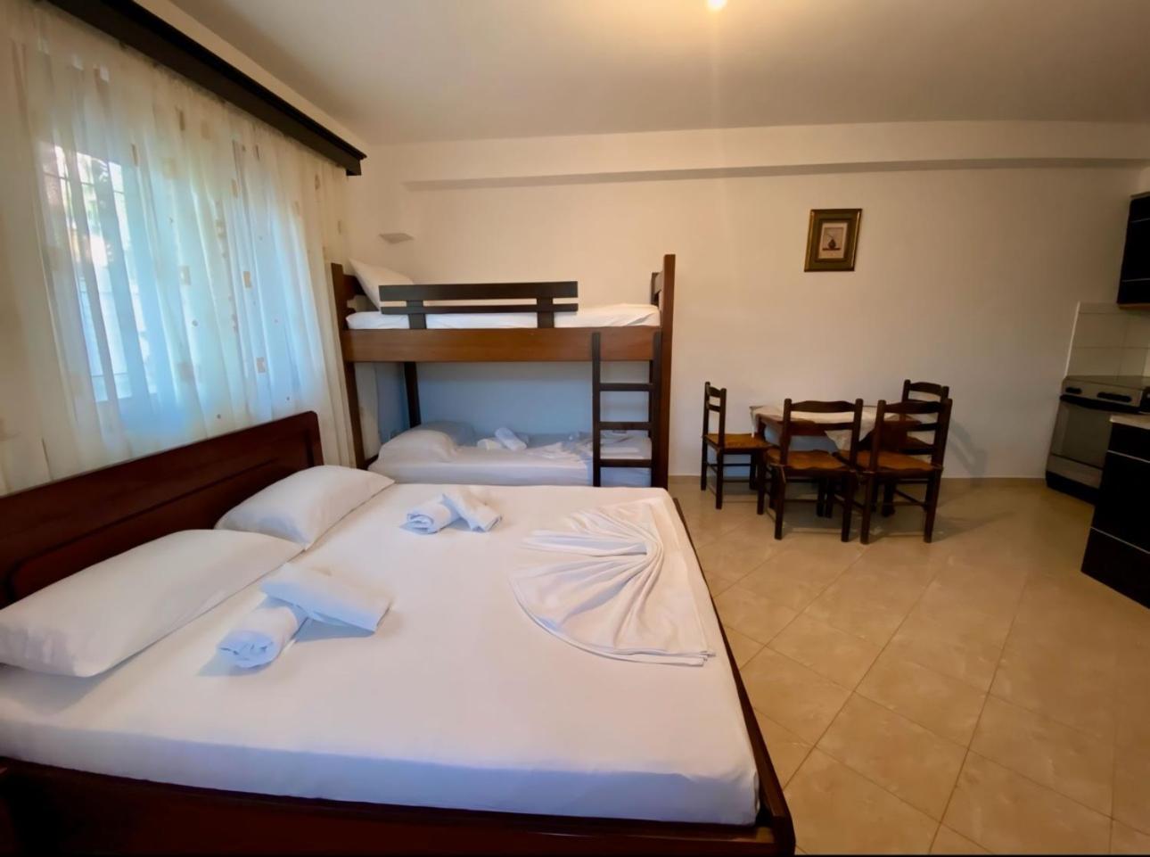 Melita Apartments Ksamil Bagian luar foto